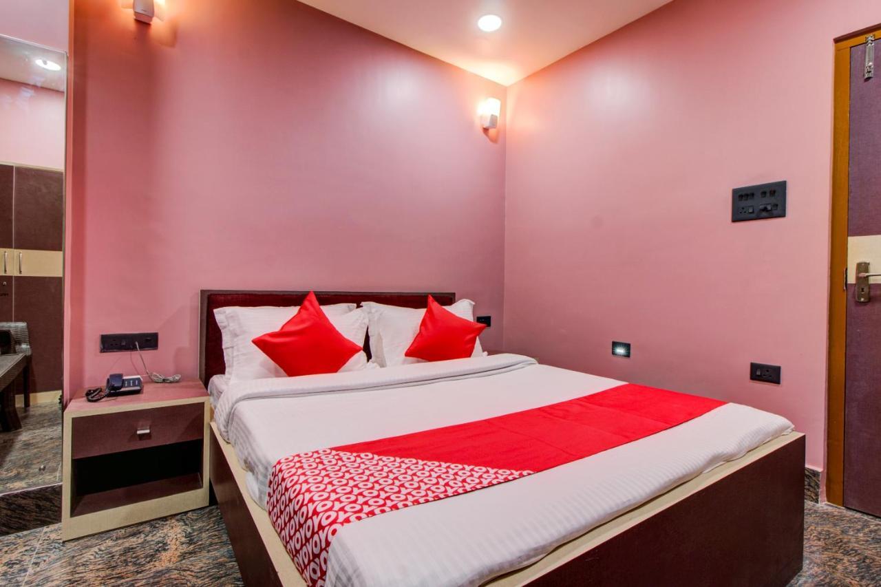 Oyo 16871 Anant Home Stay Shillong Dış mekan fotoğraf